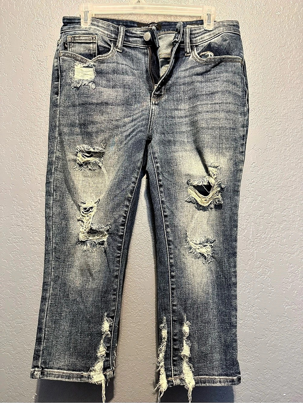Judy Blue Skinny Fit Capri Distressed Blue Skinny Jeans Waist 28